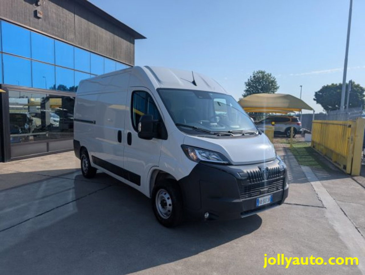 Peugeot Boxer Furgone 335 2.2 BlueHDi 140 S&S PM-TM Furgone Vetrato (3)