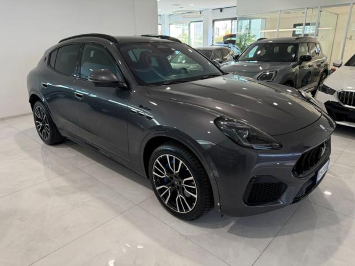 Maserati Grecale .0 mhev Modena 330cv auto (2)