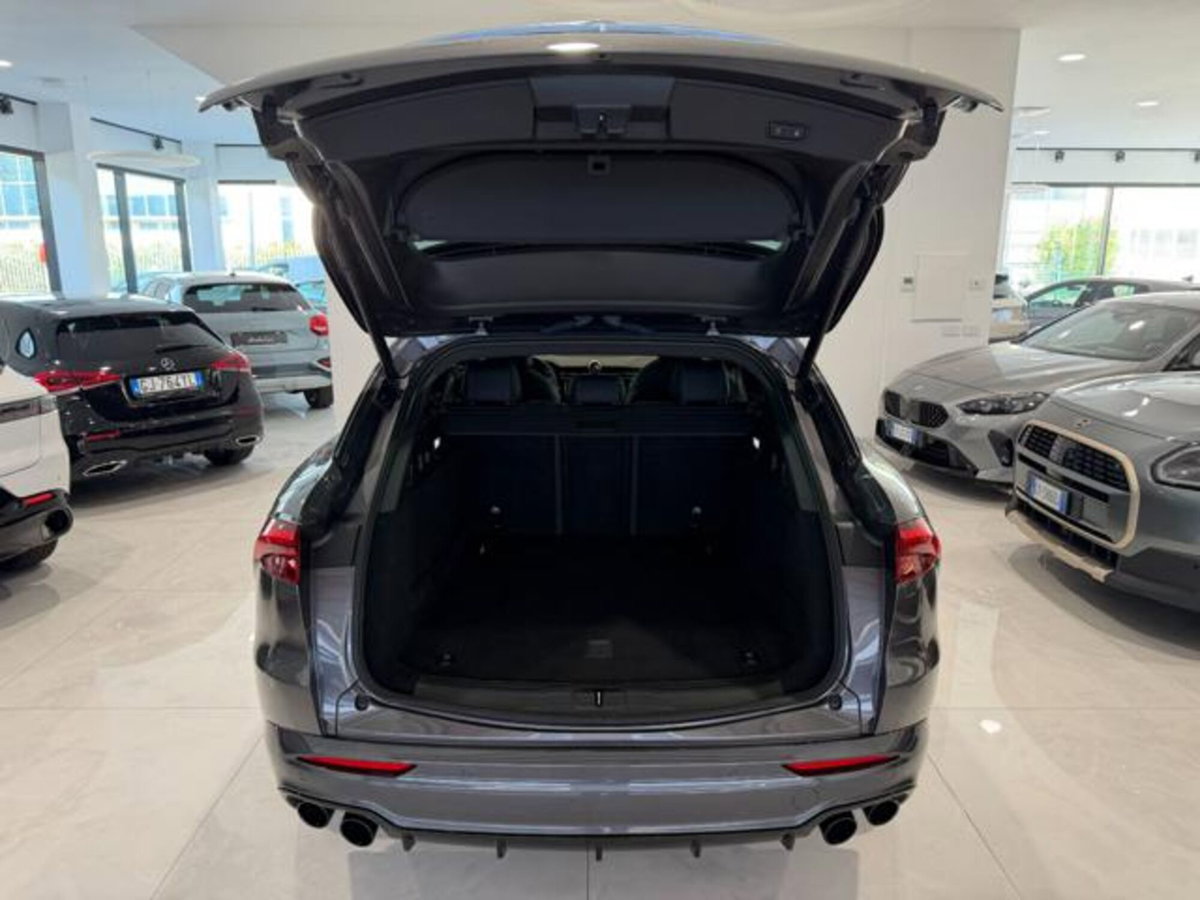 Maserati Grecale .0 mhev Modena 330cv auto (6)