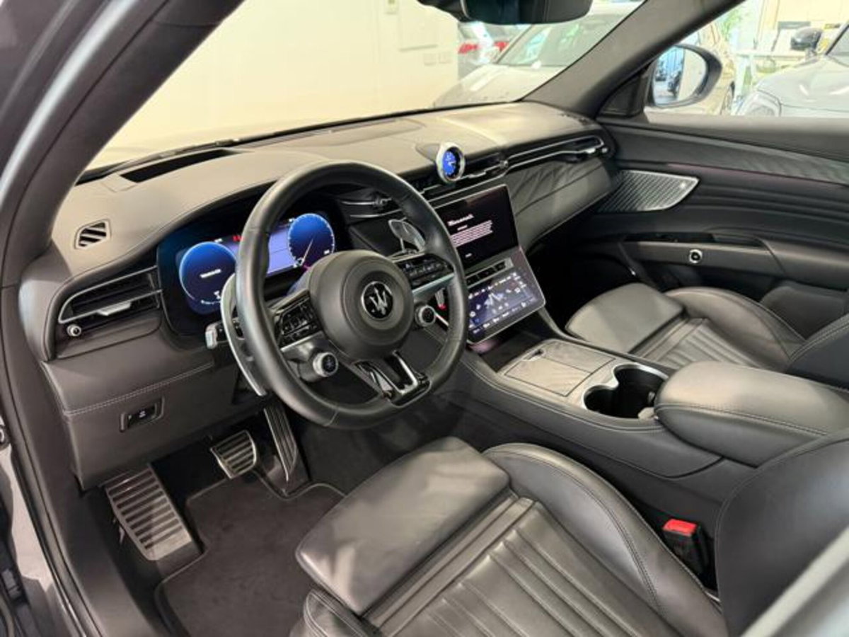 Maserati Grecale .0 mhev Modena 330cv auto (7)