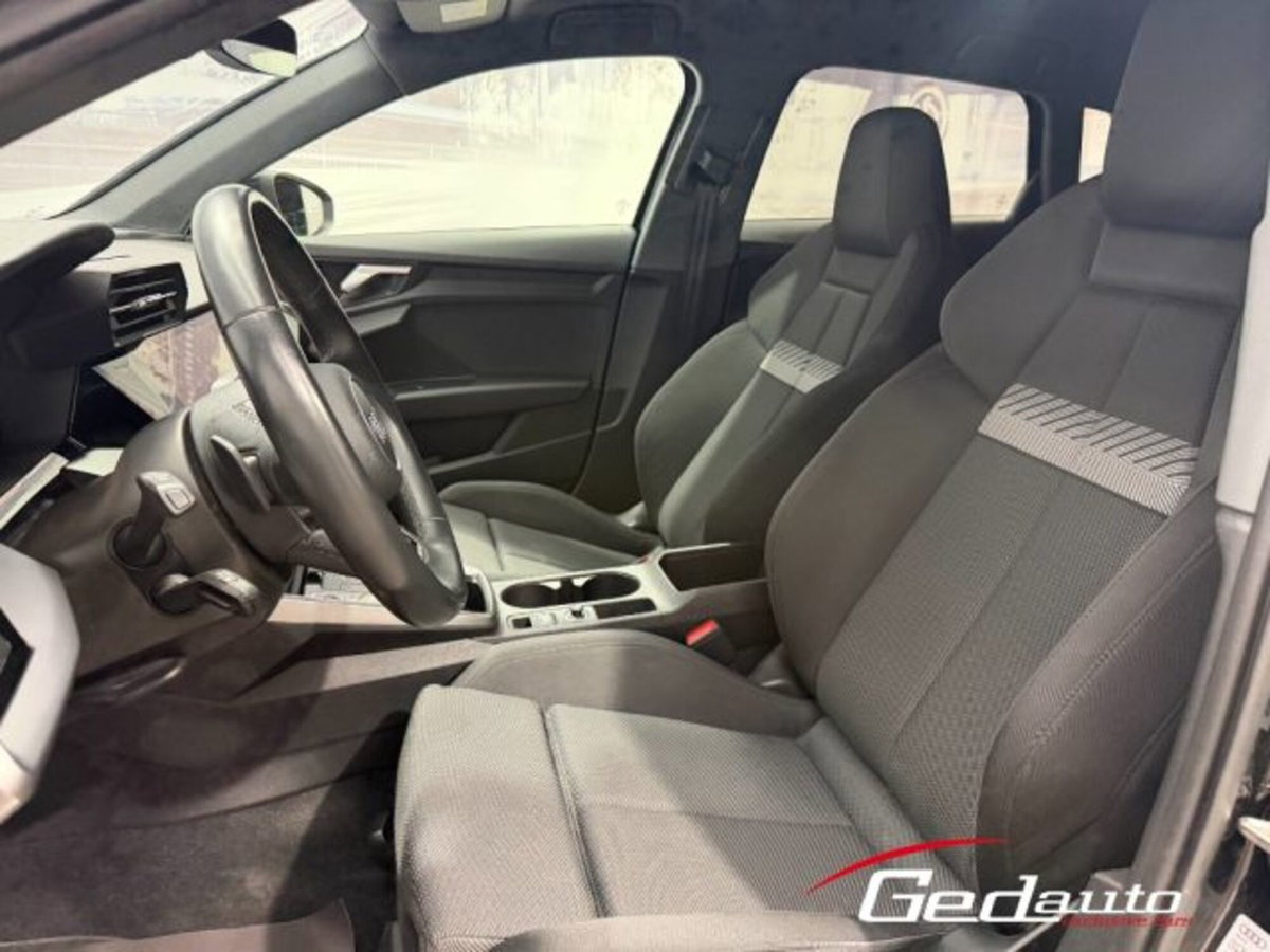 Audi A3 Sportback 30 TFSI S line edition (12)