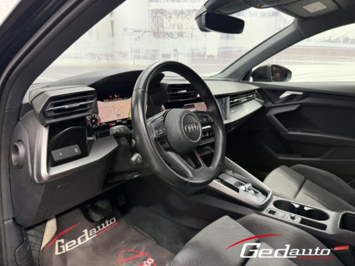 Audi A3 Sportback 30 TFSI S line edition (10)