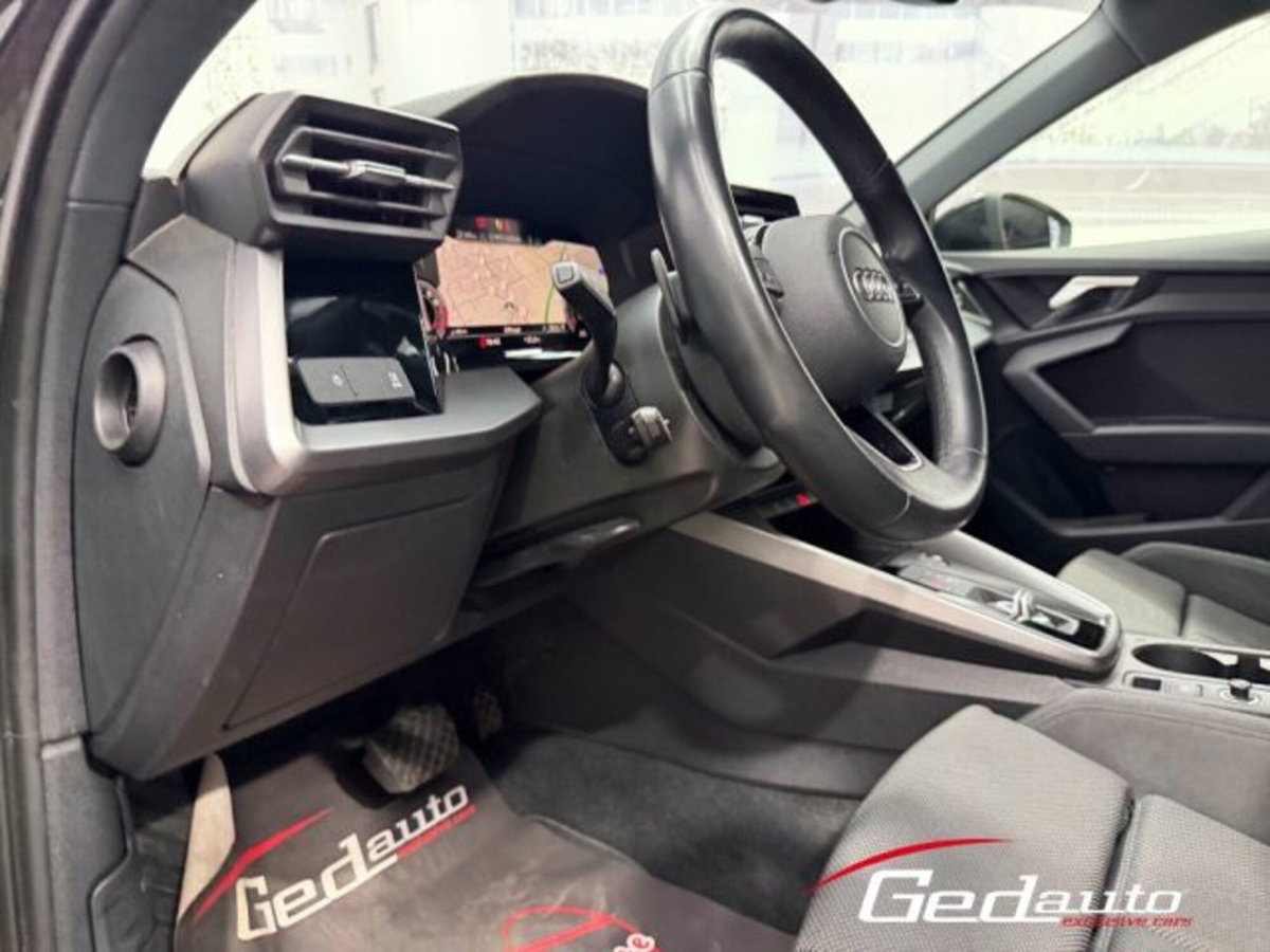 Audi A3 Sportback 30 TFSI S line edition (13)