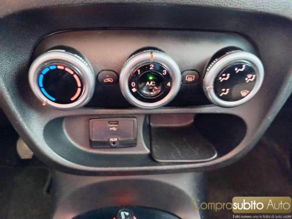 Fiat 500L 0.9 TwinAir Turbo Natural Power Urban (20)