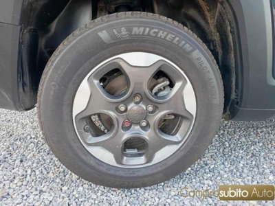 Jeep Renegade 2.0 Mjt 140CV 4WD Active Drive Longitude (14)