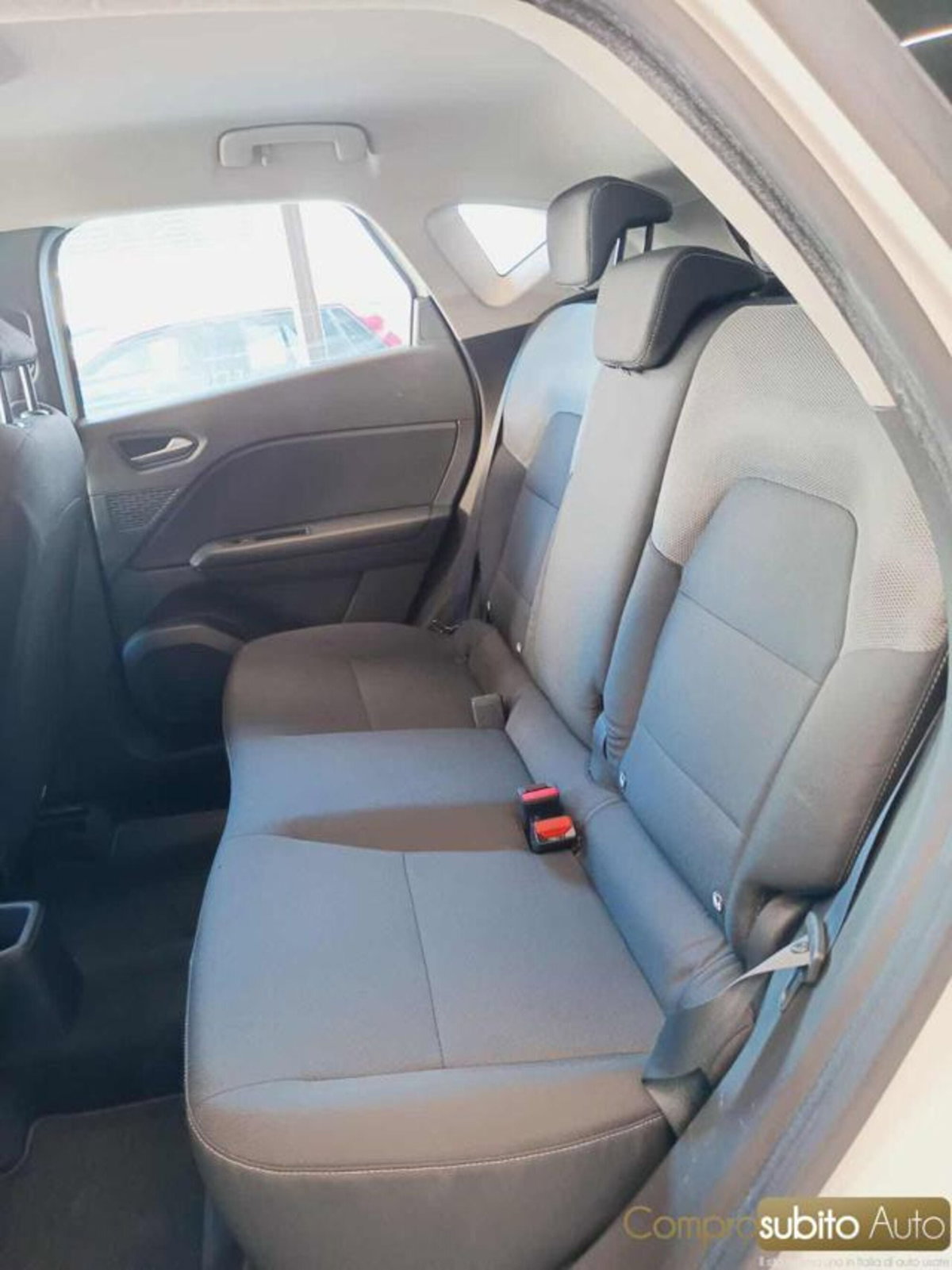 Renault Captur dCi 8V 90 CV Sport Edition (10)