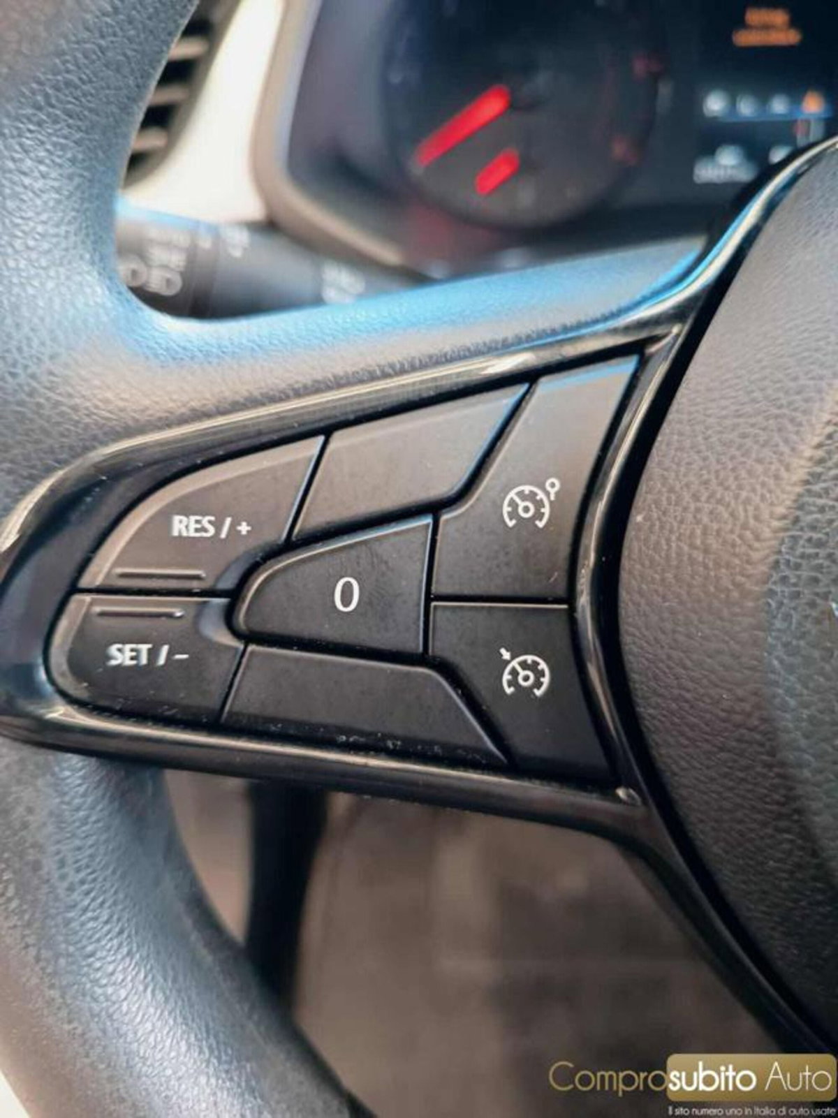 Renault Captur dCi 8V 90 CV Sport Edition (15)