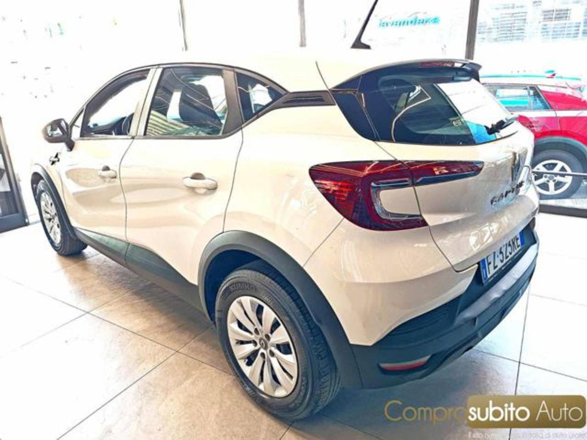 Renault Captur dCi 8V 90 CV Sport Edition (8)