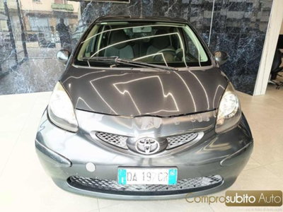 Toyota Aygo 1.0 12V VVT-i 5 porte usata