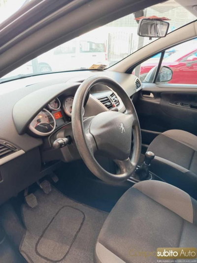 Peugeot 207 VTi 95CV 5p. X Line (19)
