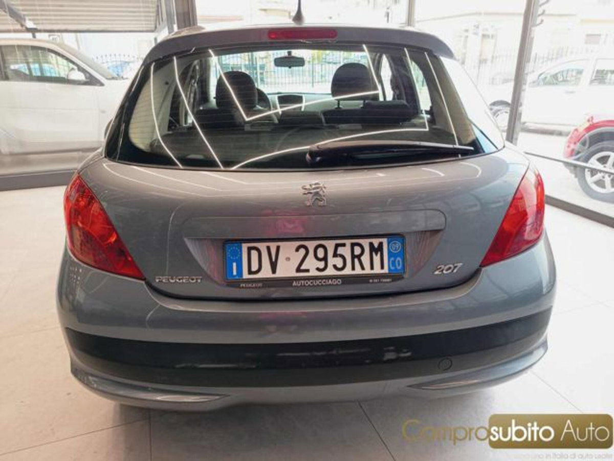 Peugeot 207 VTi 95CV 5p. X Line (5)