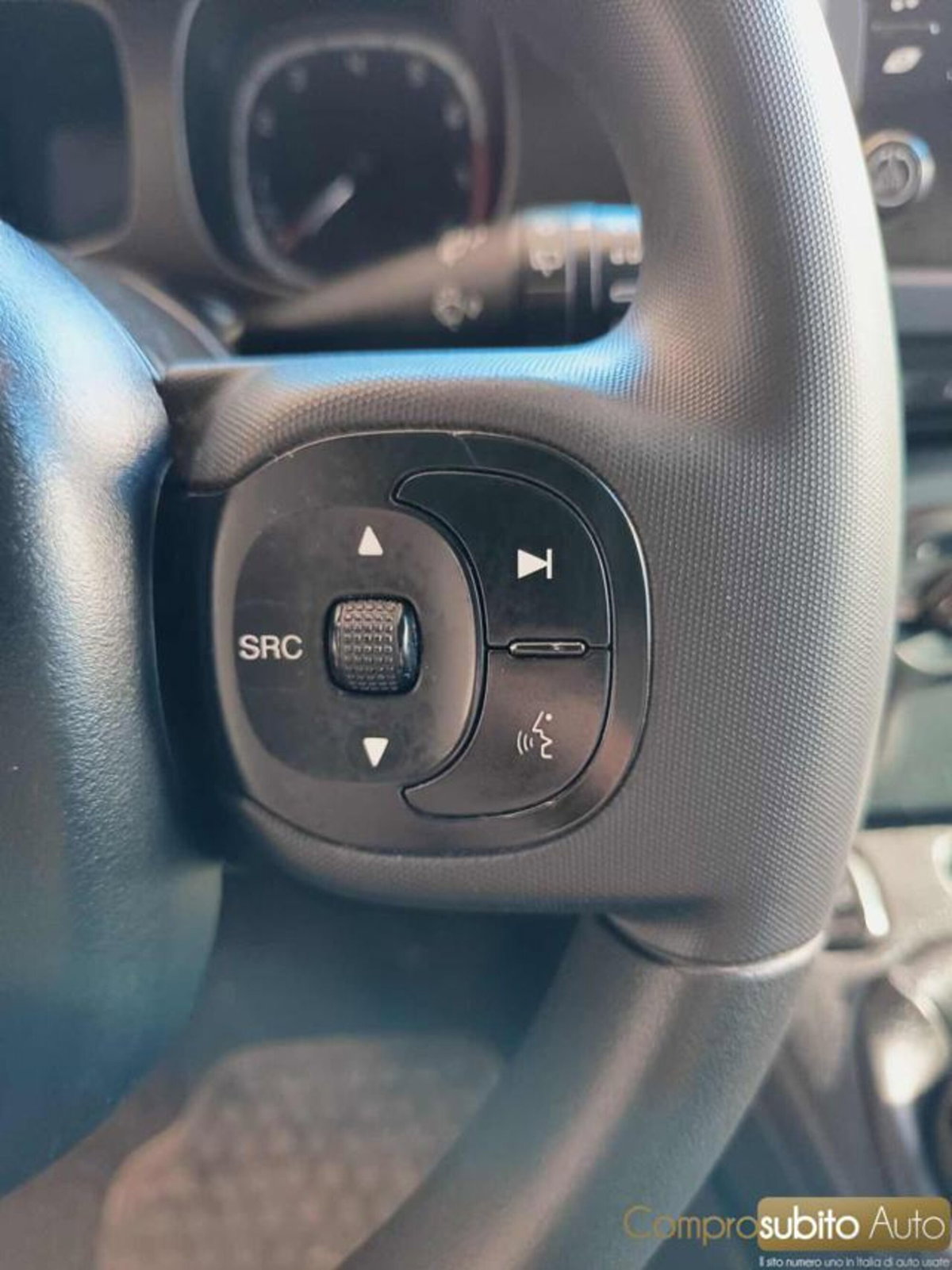 Fiat Panda 1.0 firefly hybrid s&s 70cv 5p.ti (15)