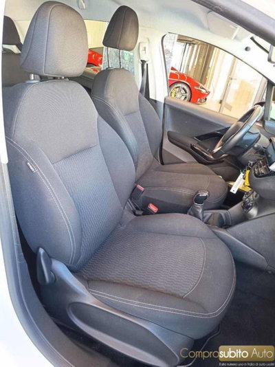 Peugeot 208 82 5p. GPL Active (9)