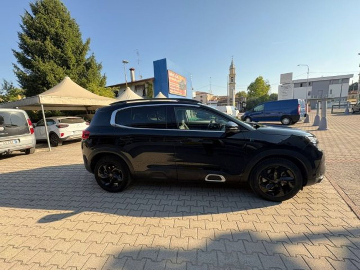 Citroen C5 Aircross Aircross Hybrid 225 E-EAT8 Feel (8)