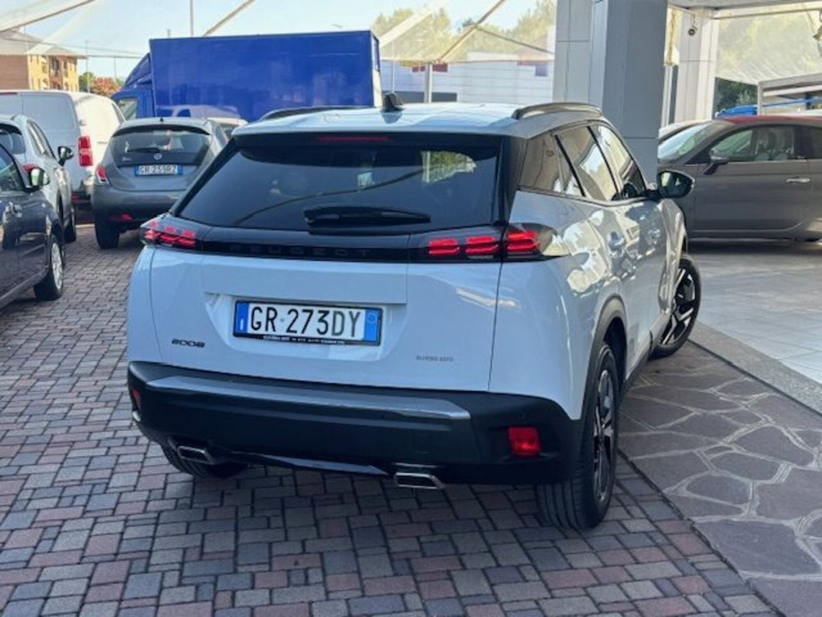 Peugeot 2008 1.2 puretech Allure s&s 130cv eat8 (5)