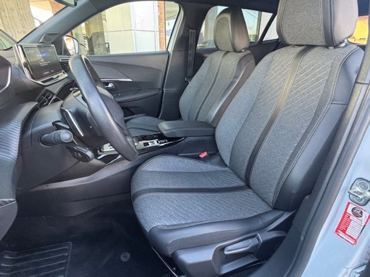 Peugeot 2008 1.2 puretech Allure s&s 130cv eat8 (8)