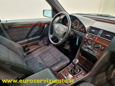 Mercedes-Benz Classe C 180 cat Elegance (12)