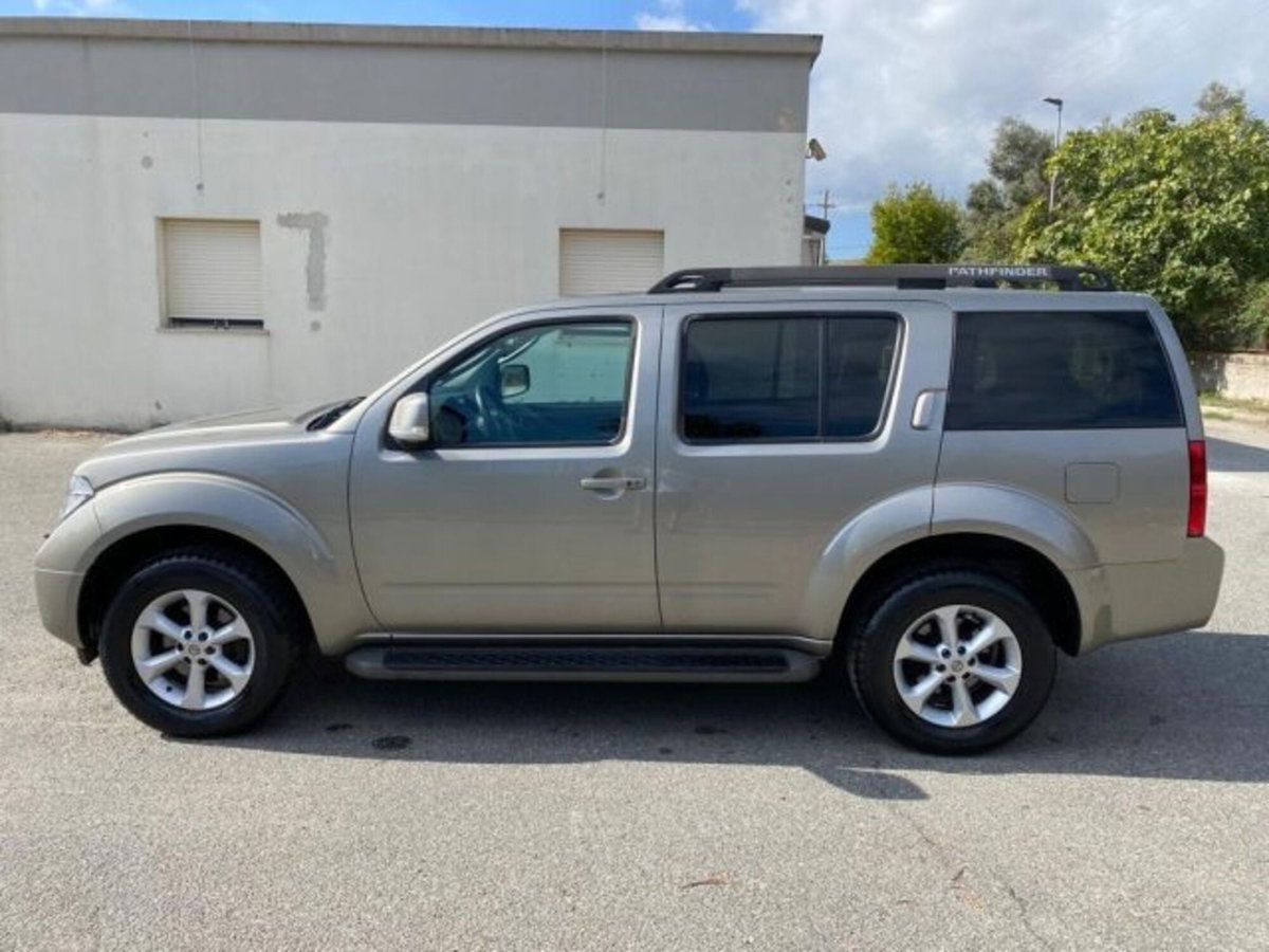 Nissan Pathfinder dCi LE (7)