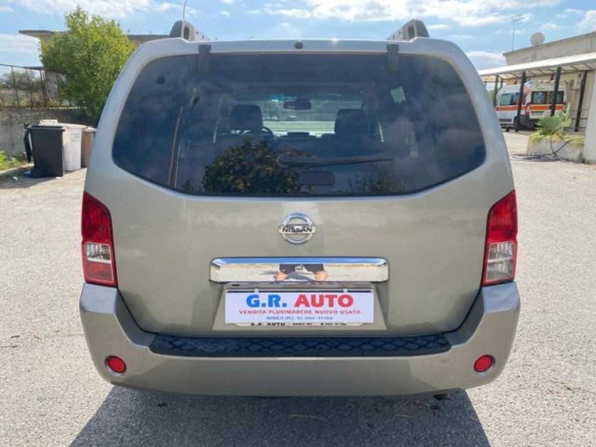 Nissan Pathfinder dCi LE (8)