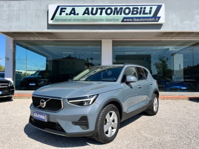 Volvo XC40 T2 automatico Essential usata