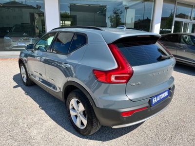 Volvo XC40 T2 automatico Essential (16)