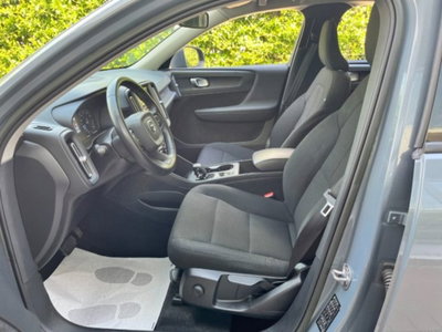 Volvo XC40 T2 automatico Essential (5)