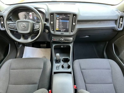 Volvo XC40 T2 automatico Essential (6)