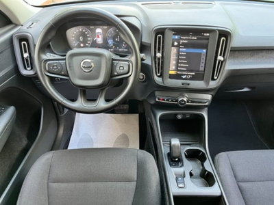 Volvo XC40 T2 automatico Essential (7)