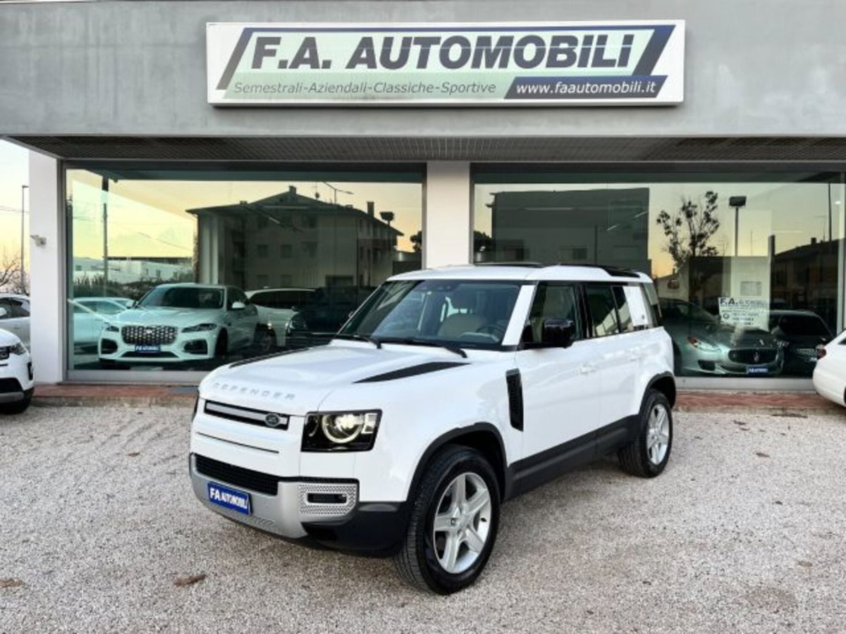 Land Rover Defender 110 3.0d i6 mhev X-Dynamic SE awd 200cv auto (12)