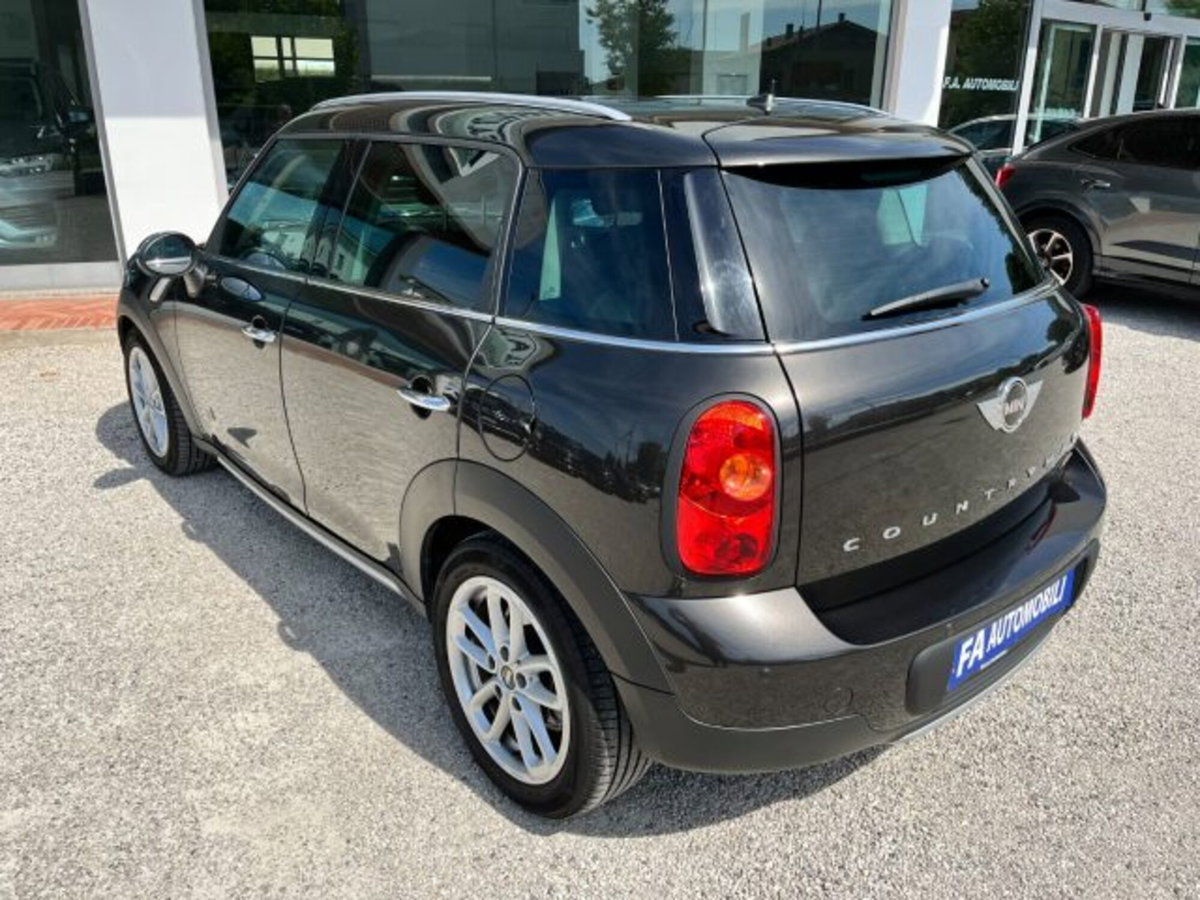 MINI Mini Countryman 2.0 Cooper D Business XL Countryman ALL4 Automatica (16)