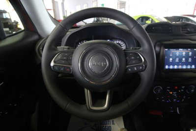 Jeep Renegade 1.6 Mjt 130 CV Limited (13)