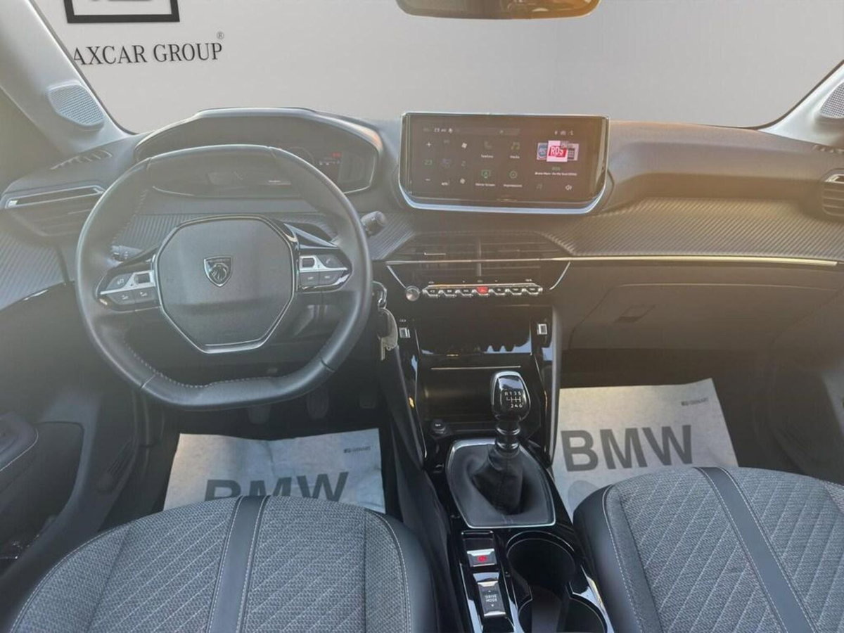 Peugeot 208 PureTech 100 Stop&Start 5 porte Allure (10)