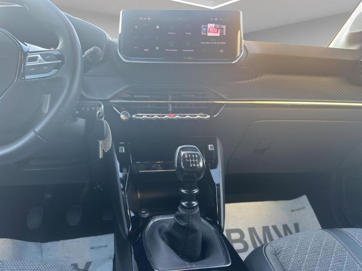 Peugeot 208 PureTech 100 Stop&Start 5 porte Allure (8)