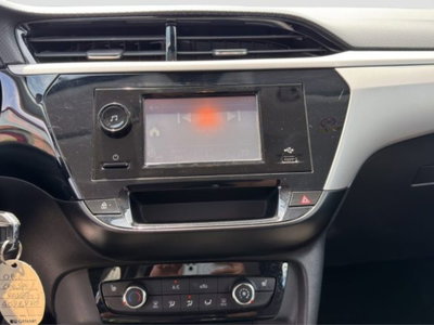 Opel Corsa 1.2 100 CV Edition (16)