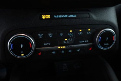Ford Kuga 2.5 Plug In Hybrid 225 CV CVT 2WD ST-Line (12)