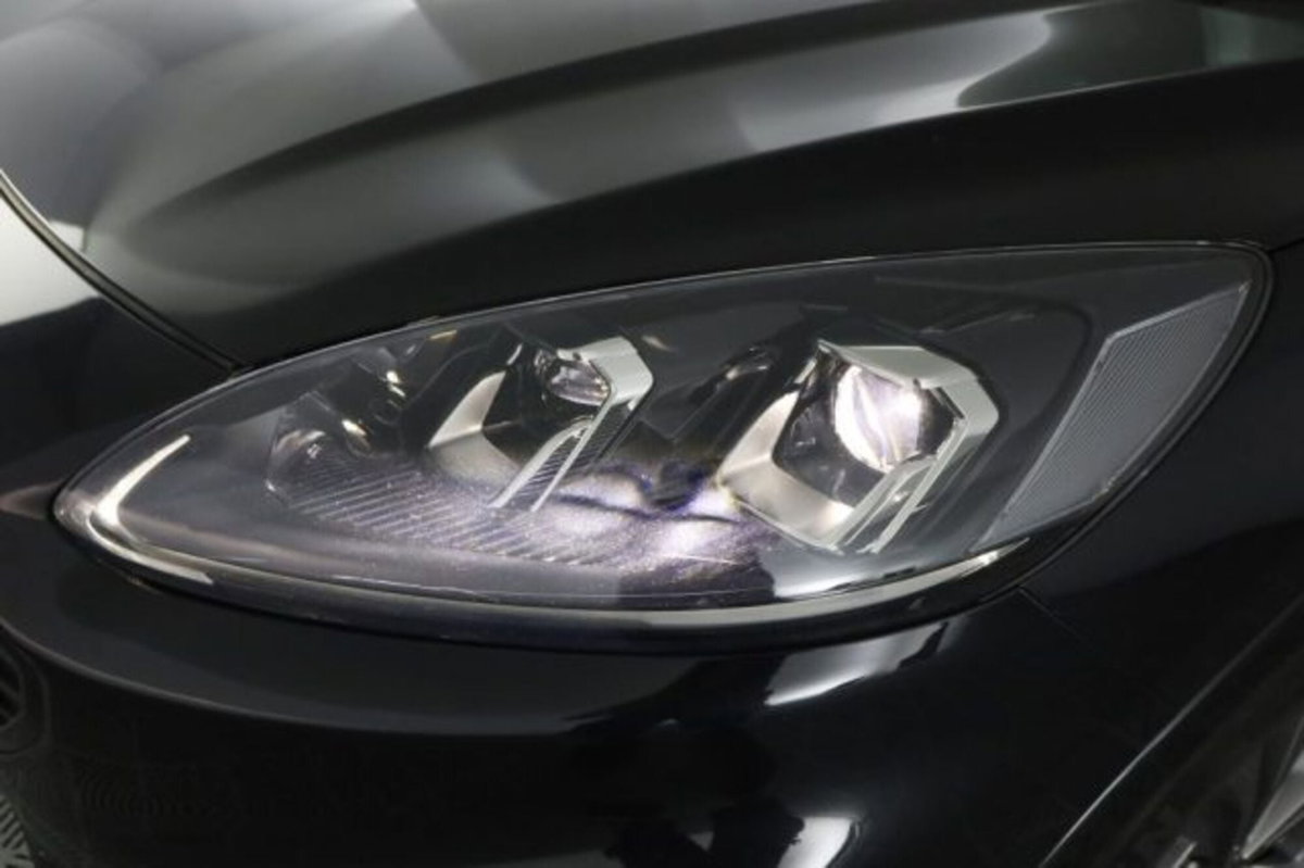 Ford Kuga 2.5 Plug In Hybrid 225 CV CVT 2WD ST-Line (9)