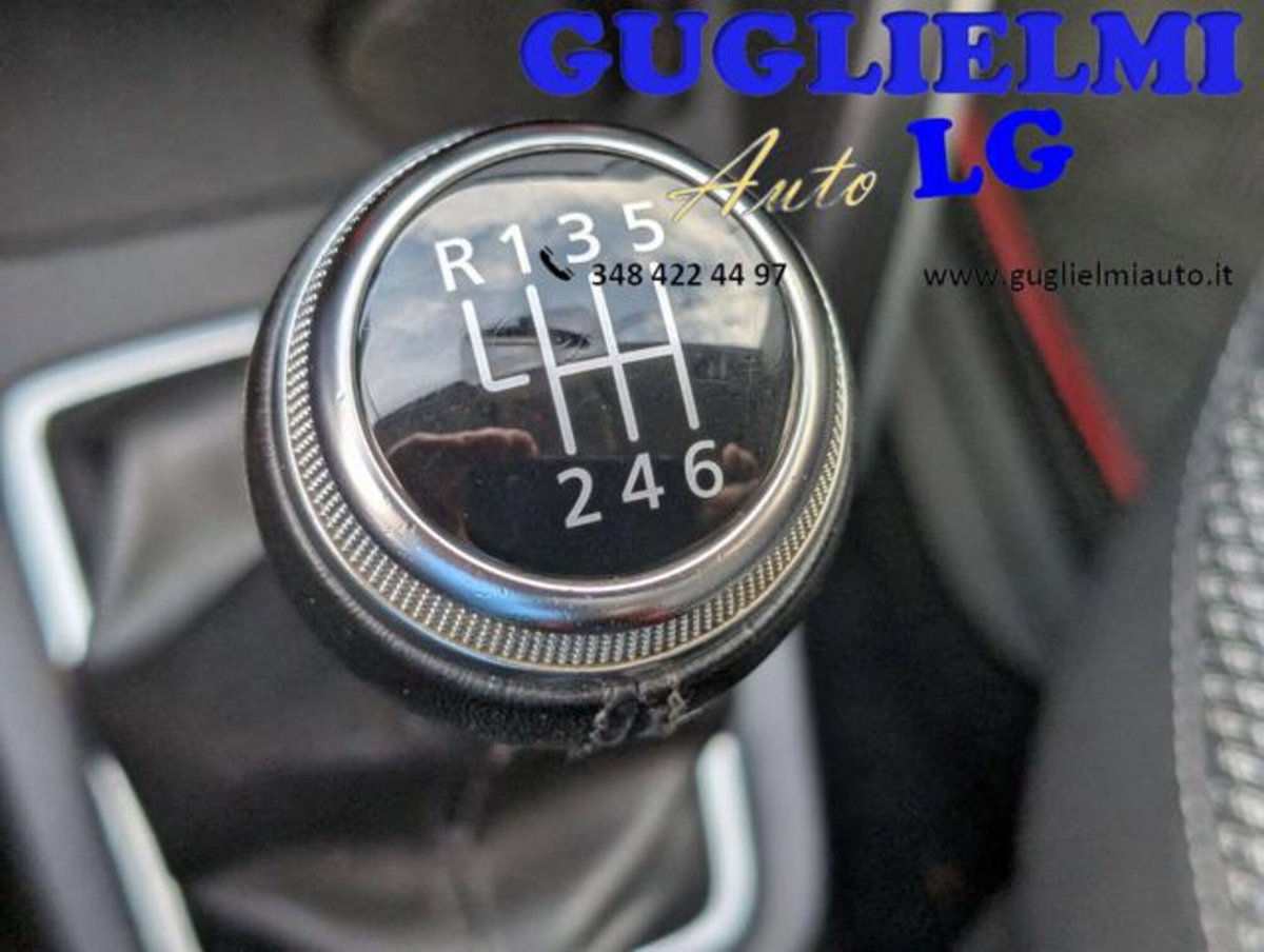 Dacia Duster 1.0 TCe 100 CV ECO-G 4x2 Prestige (14)