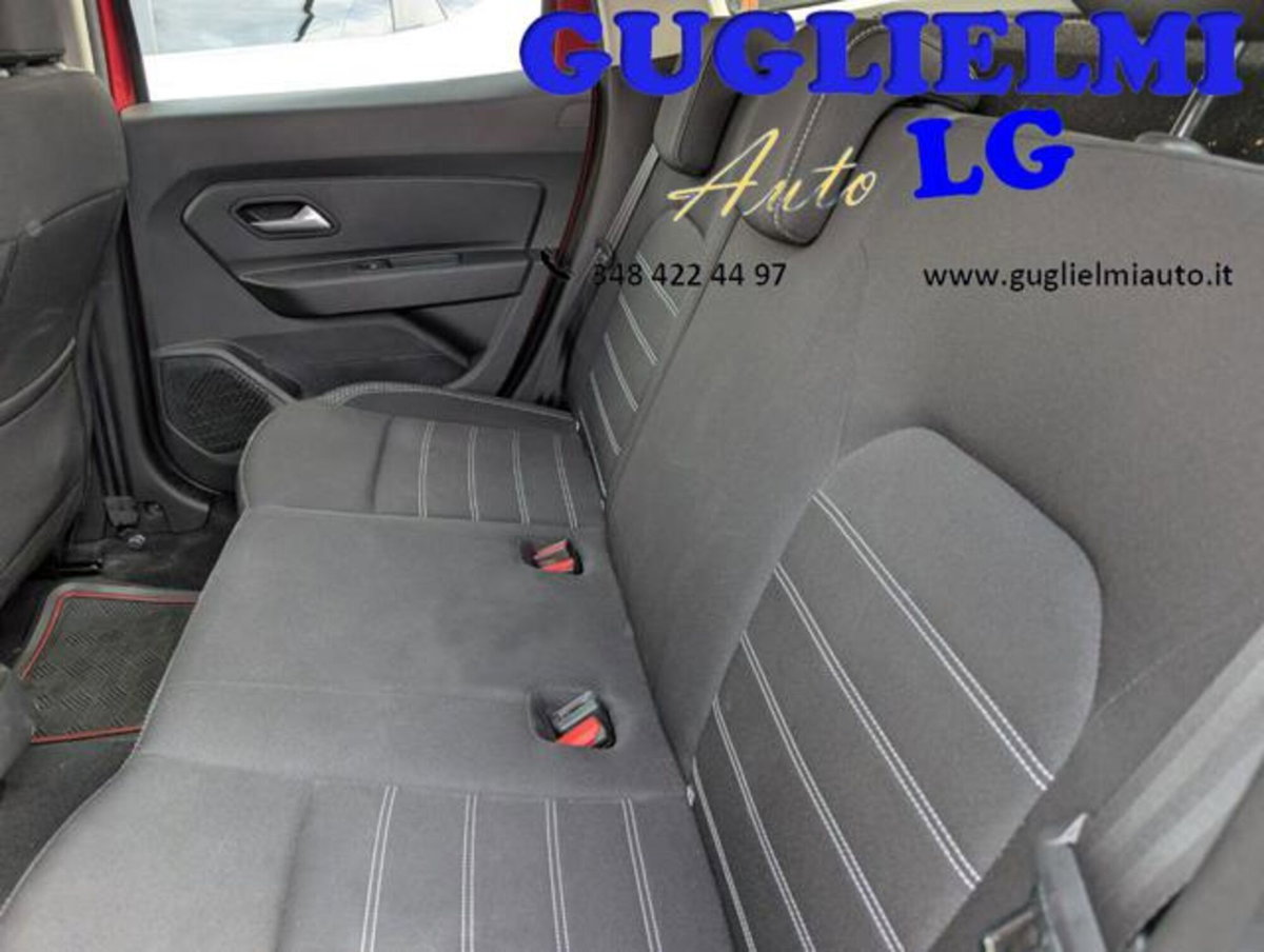 Dacia Duster 1.0 TCe 100 CV ECO-G 4x2 Prestige (17)