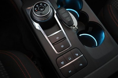 Ford Kuga 2.5 Plug In Hybrid 225 CV CVT 2WD ST-Line (13)