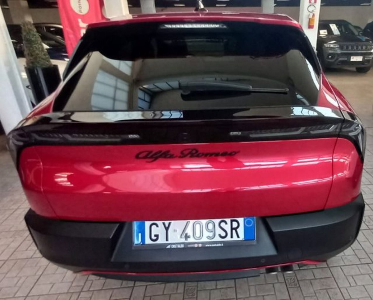 Alfa Romeo Junior 1.2 ibrida Sport Speciale 145cv edct6 (3)