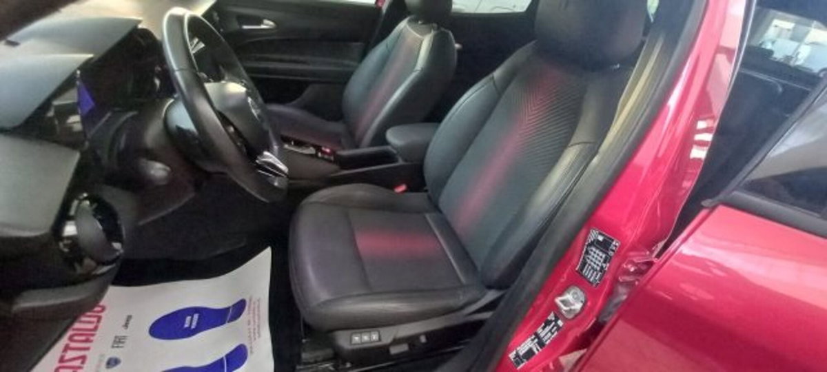 Alfa Romeo Junior 1.2 ibrida Sport Speciale 145cv edct6 (6)