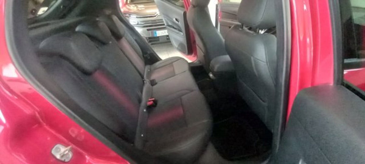 Alfa Romeo Junior 1.2 ibrida Sport Speciale 145cv edct6 (9)