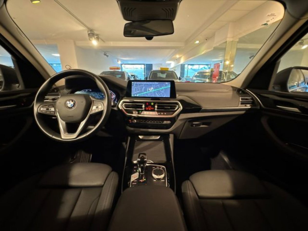BMW X3 xdrive20d mhev 48V auto (7)