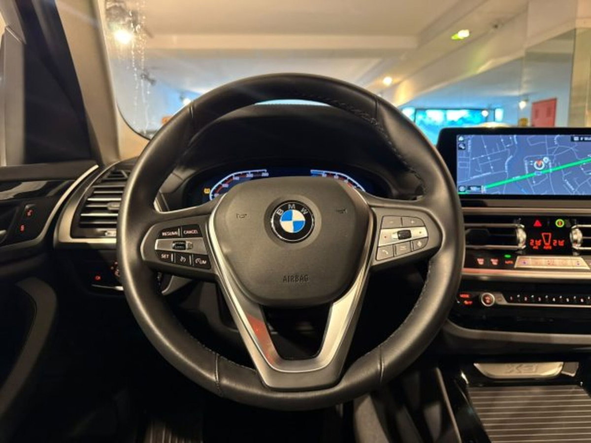 BMW X3 xdrive20d mhev 48V auto (9)