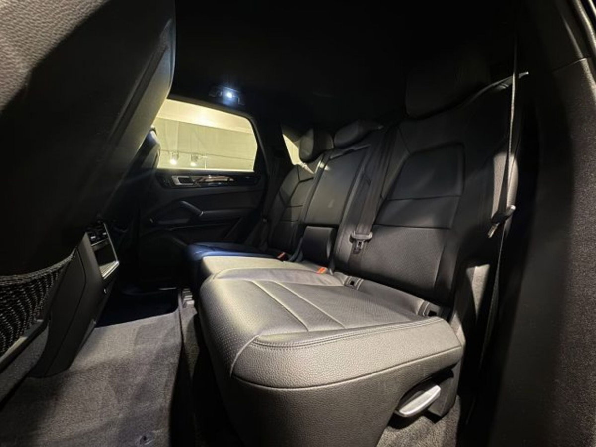 Porsche Cayenne 3.0 V6 (12)