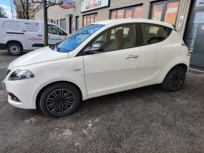 Lancia Ypsilon 1.0 FireFly 5 porte S&S Hybrid Gold Plus (5)