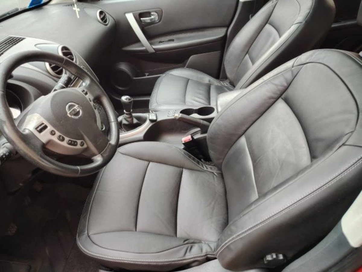 Nissan Qashqai 1.5 dCi Tekna (11)