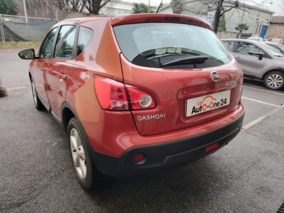 Nissan Qashqai 1.5 dCi Tekna (8)