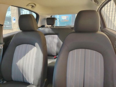 Fiat Punto 1.2 8V 5 porte Street (12)