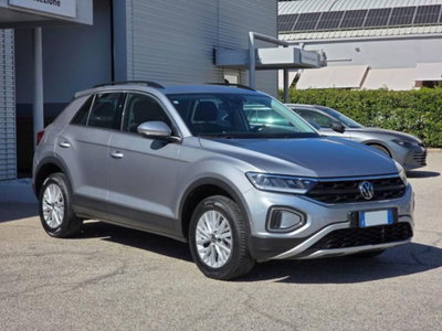 Volkswagen T-Roc 1.5 tsi Life dsg (4)